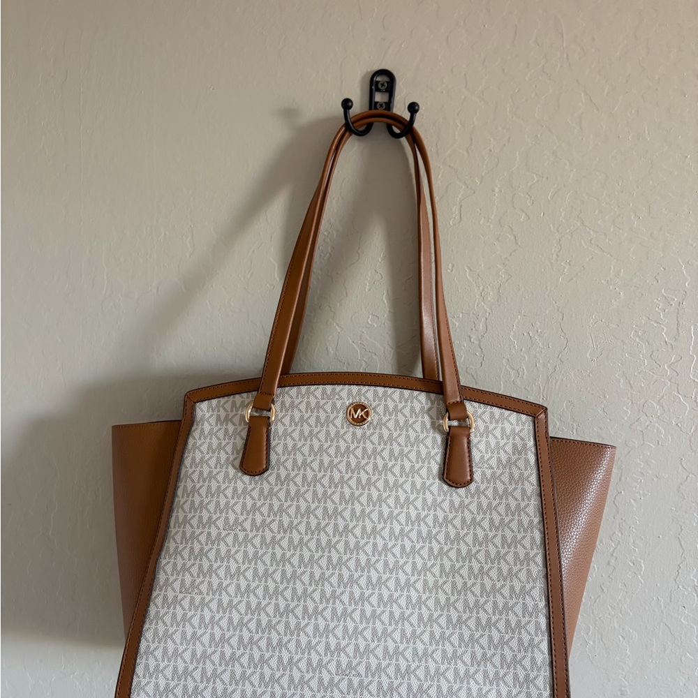Michael Kors White and Tan Tote Bag
